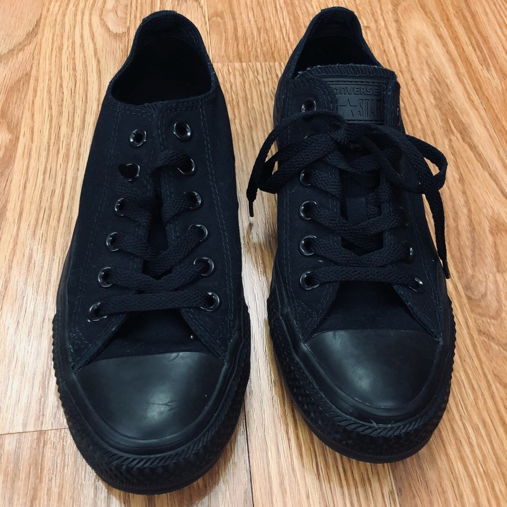 Converse Chuck Taylor All Star Lo Sneaker - Black